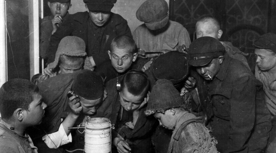 Улита едет.