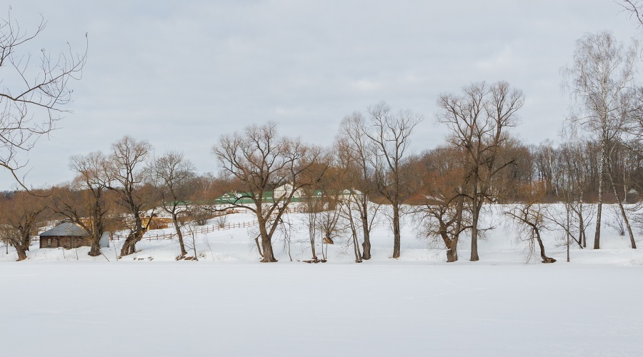 Ясная Поляна готовится к лету.