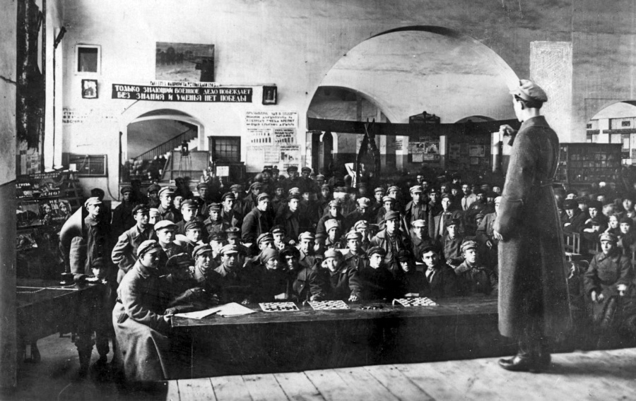 Два месяца работы клуба „Металлист“.