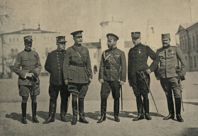 Представители союзных армий в Туле.