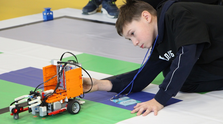 В Туле подвели итоги X региональной олимпиады по робототехнике