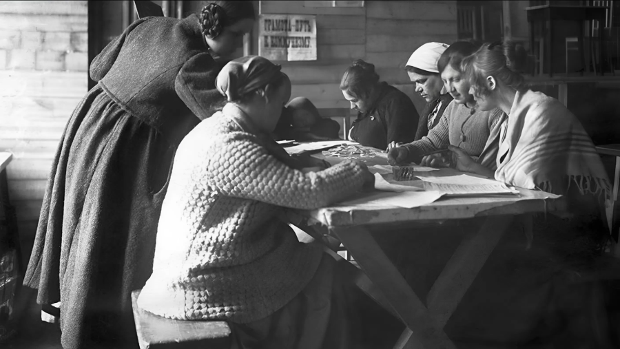 Ликвидация неграмотности.