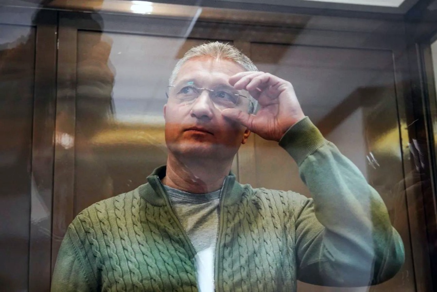 Тульская фирма оказалась в центре скандала с миллионными взятками экс-замминистра обороны