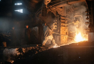 НА КОСОГОРСКОМ ЗАВОДЕ