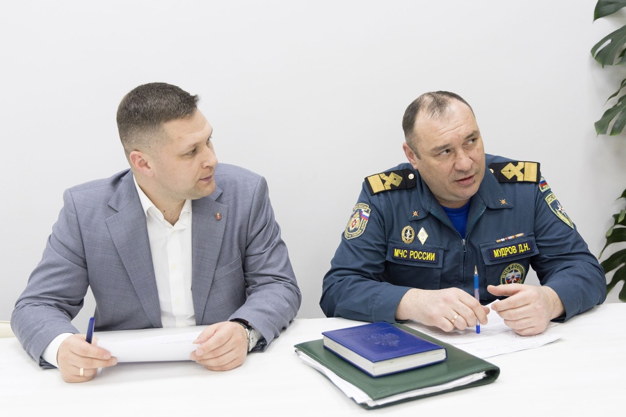 Готовь купальник зимой, а сани — летом