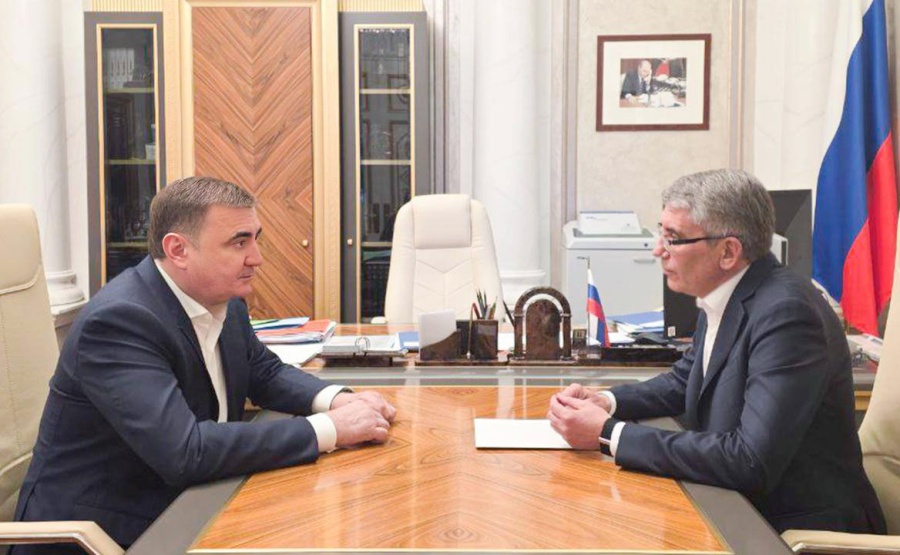 К Дюмину с отчётом