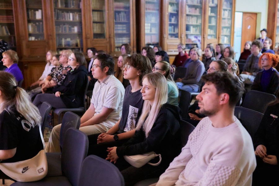 «Сверчок» расправил крылья