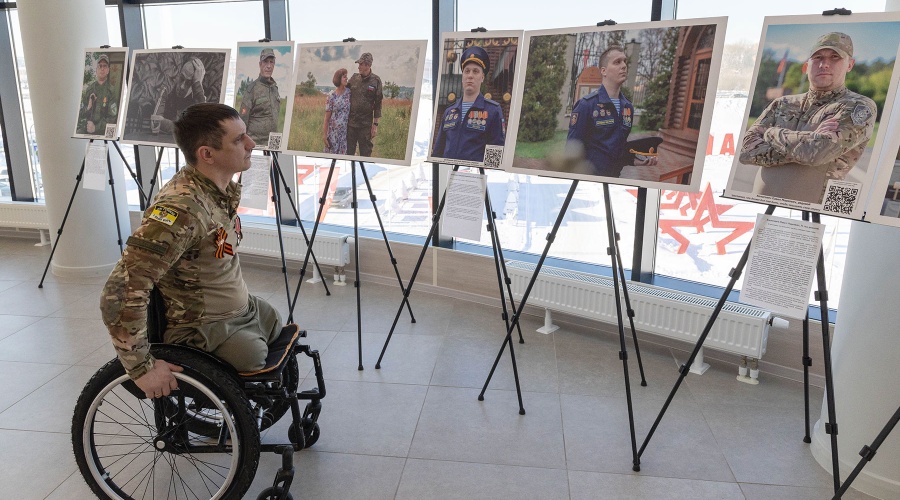 Лики героев нашего времени