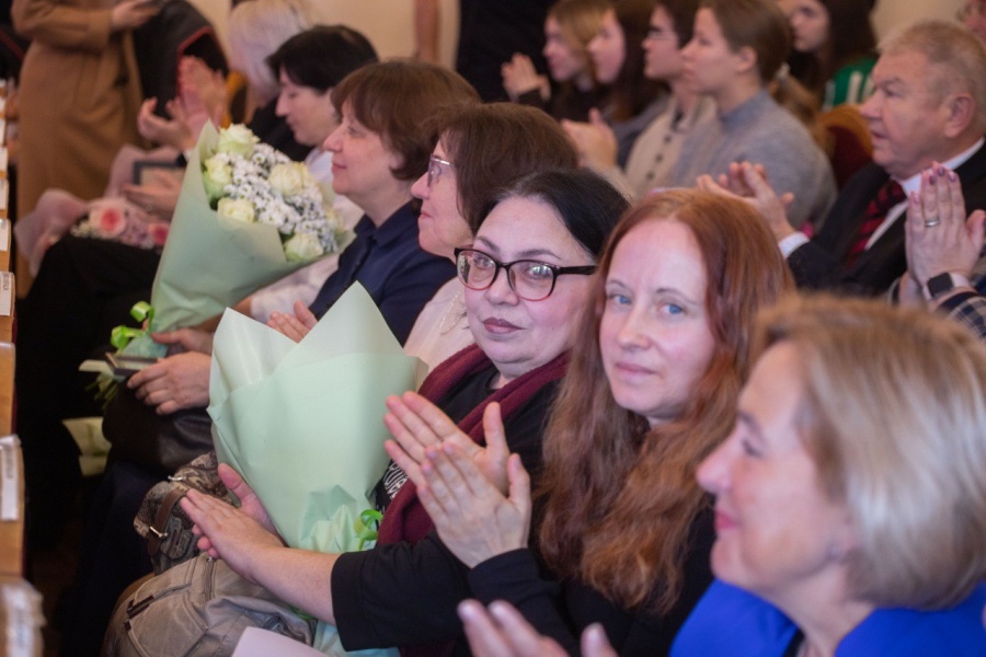 Творческие педагоги получили заслуженные награды в Туле