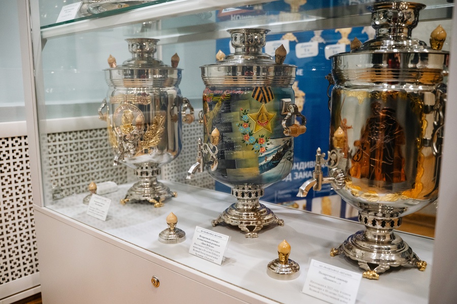 В Туле открылась выставка самоваров к 35-летию музея