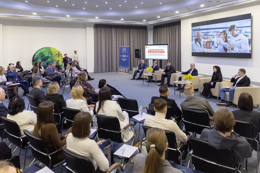 Кадры решают все!