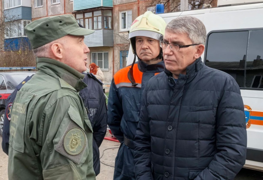 Взрыв газа в Куркино: обрушился подъезд, есть пострадавшие