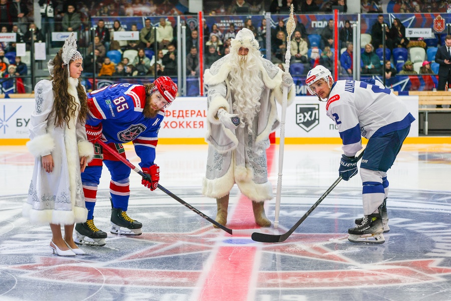 Новогодний хоккейный матч